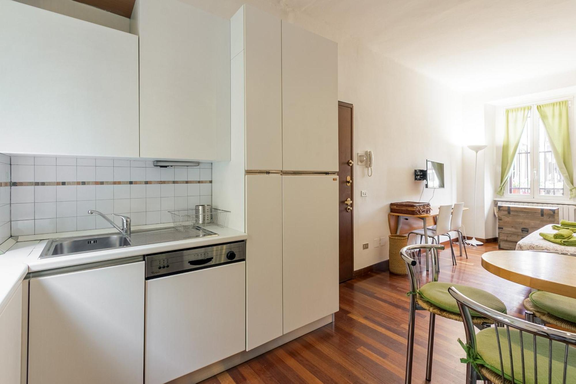 Appartamento Navigli - Cozy Studio In Darsena By Rentopolis Milano